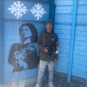 Meet your Posher, Eh